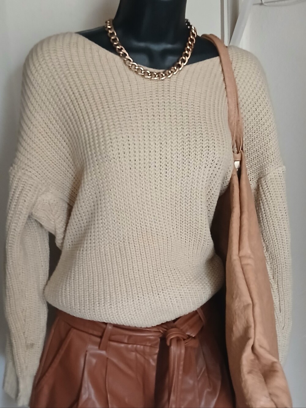 Chunky Knit Boatneck Sweater in Beige - Classic Cozy Style